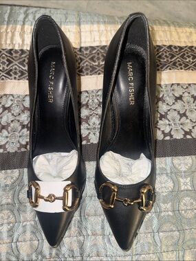 NWOB Marc Fisher Black Leather Pointed Toe Heels with Gold Horsebit